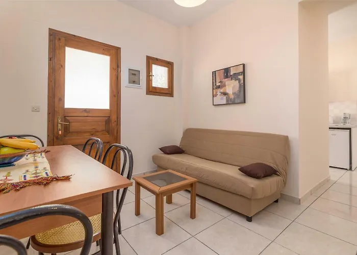 Andreas Appartement Agios Georgios Pagon
