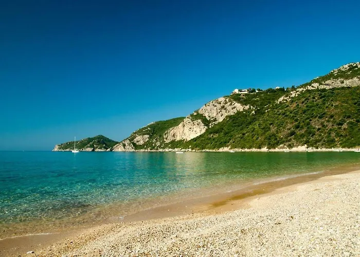 Andreas Appartement Agios Georgios Pagon