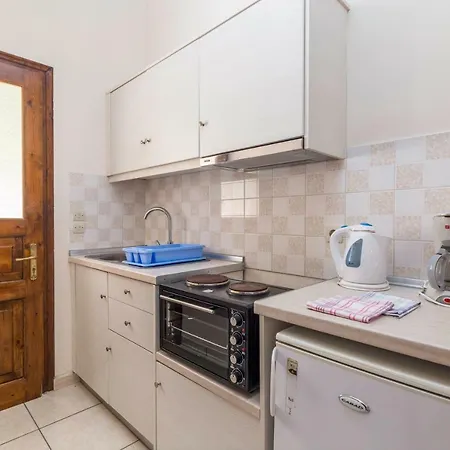 Andreas * Agios Georgios Pagon